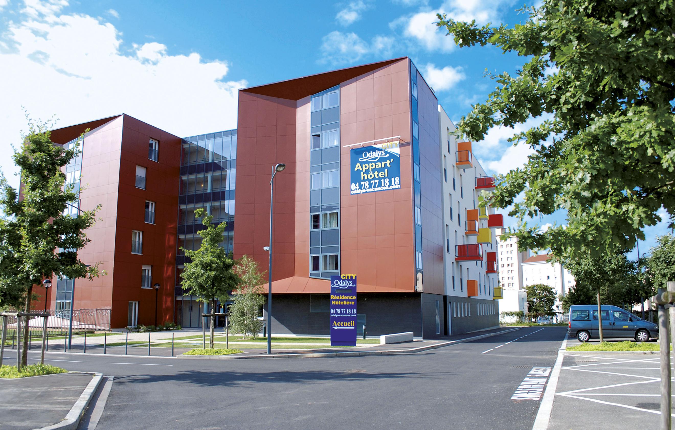 Appart'Hotel Odalys City - Bioparc Lyon Est Exterior photo