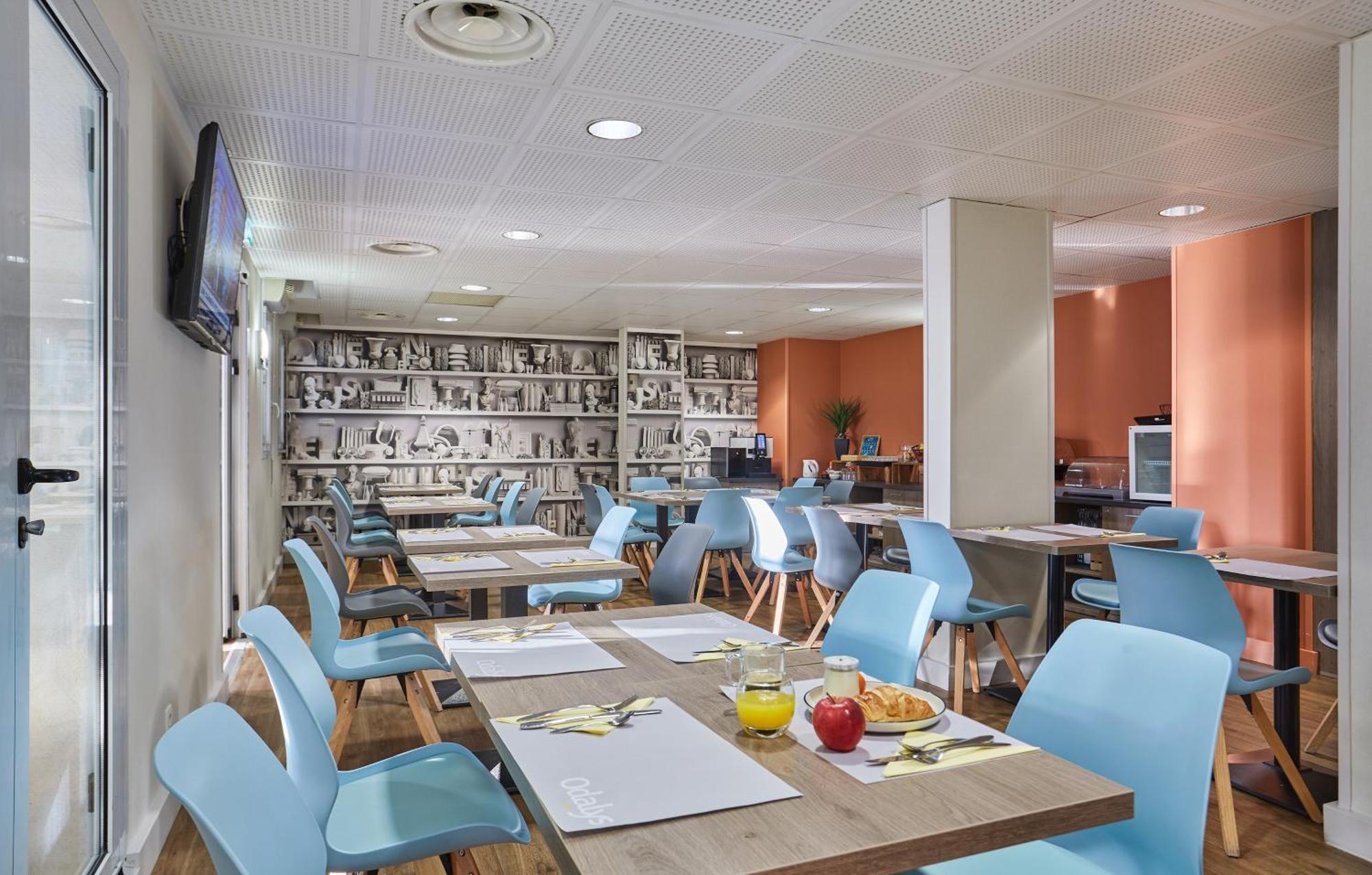 Appart'Hotel Odalys City - Bioparc Lyon Est Exterior photo