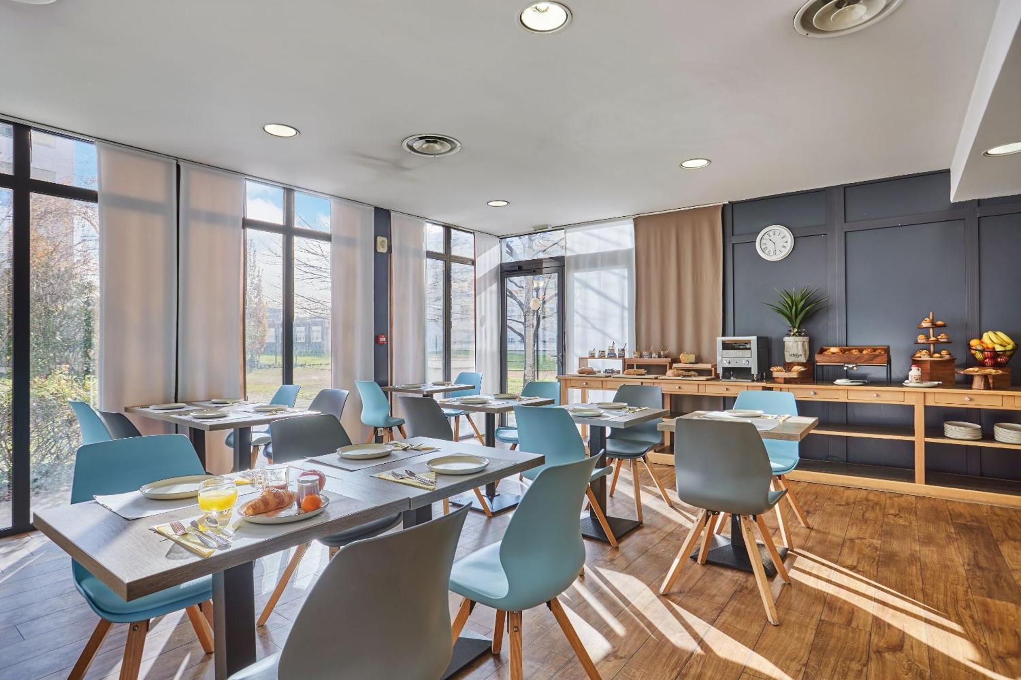 Appart'Hotel Odalys City - Bioparc Lyon Est Exterior photo