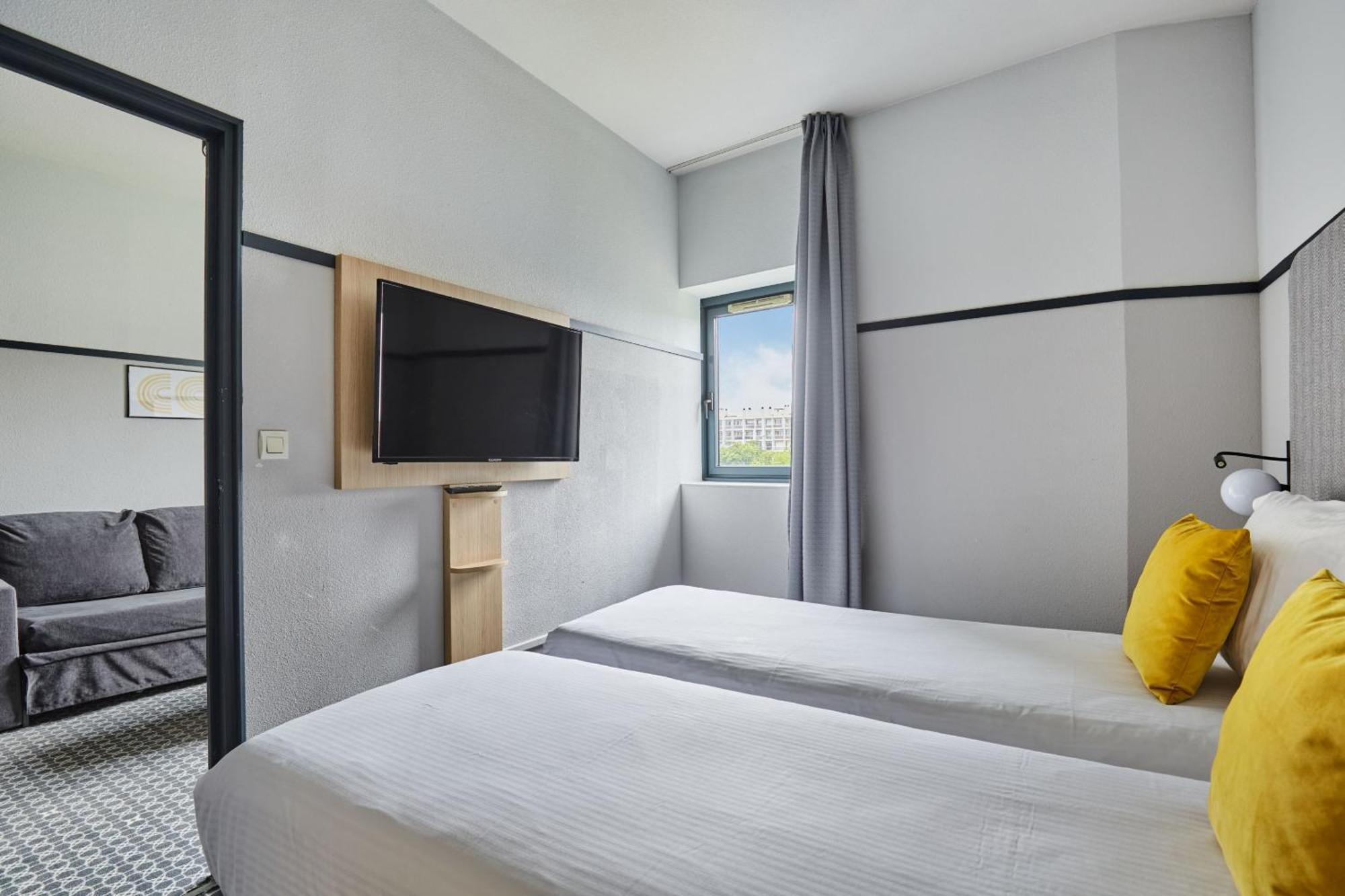 Appart'Hotel Odalys City - Bioparc Lyon Est Exterior photo